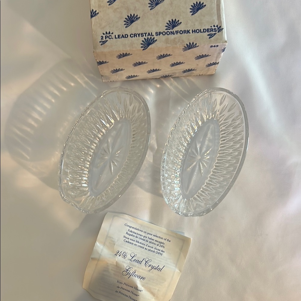 Princess House White Serving Utensils